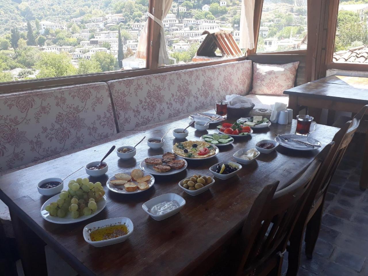 Kirkinca Hotel Selçuk Extérieur photo